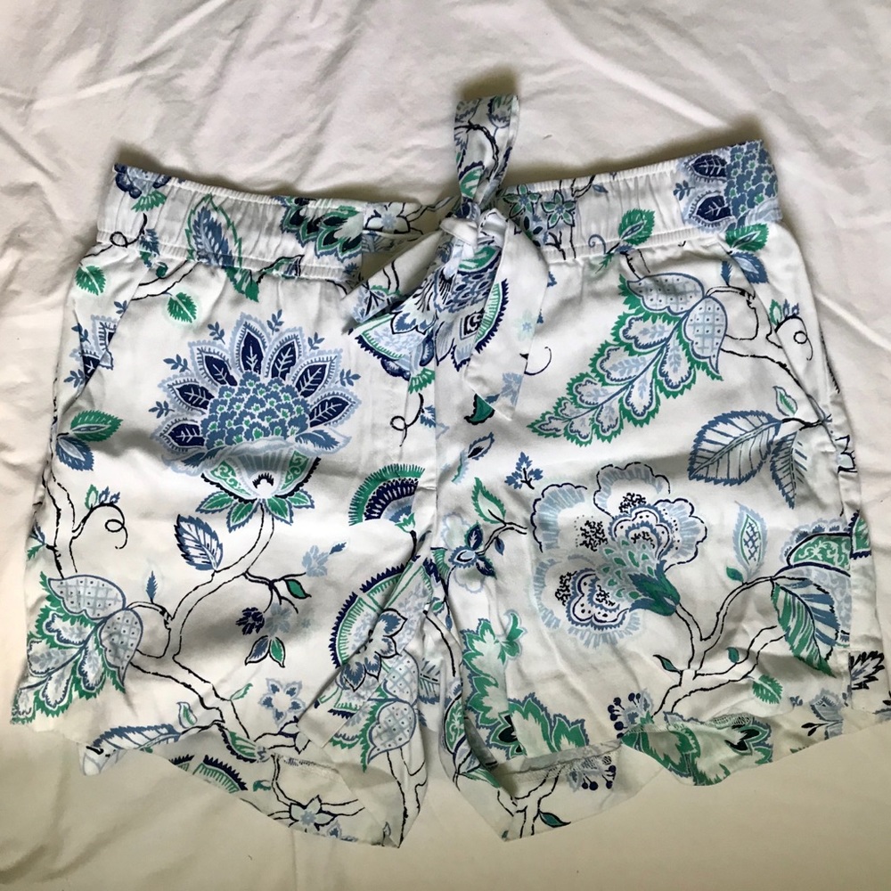 LOFT Outlet Tie Front Short